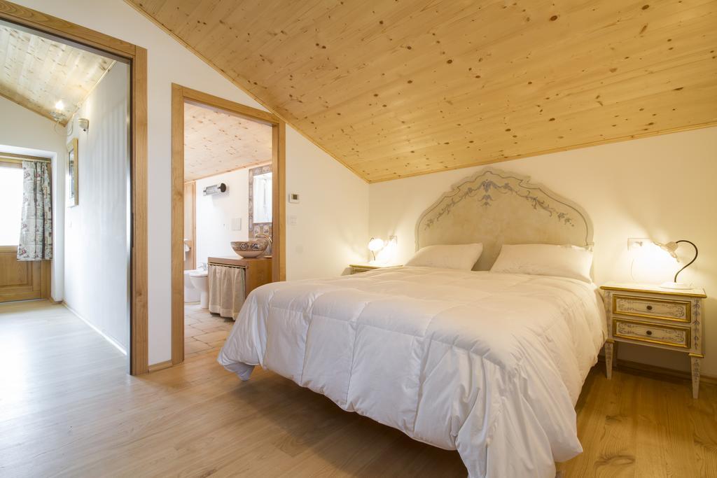 Casa Ursic Scrittore グリマッコ 部屋 写真